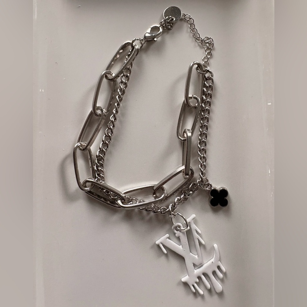NWOT Unisex handmade bracelet